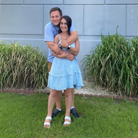 Meet your Posher, Isabella - Picture 1 of 1